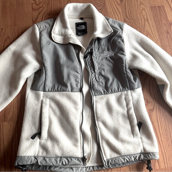 The North Face Fleece Jacket - Picture 1 of 7
